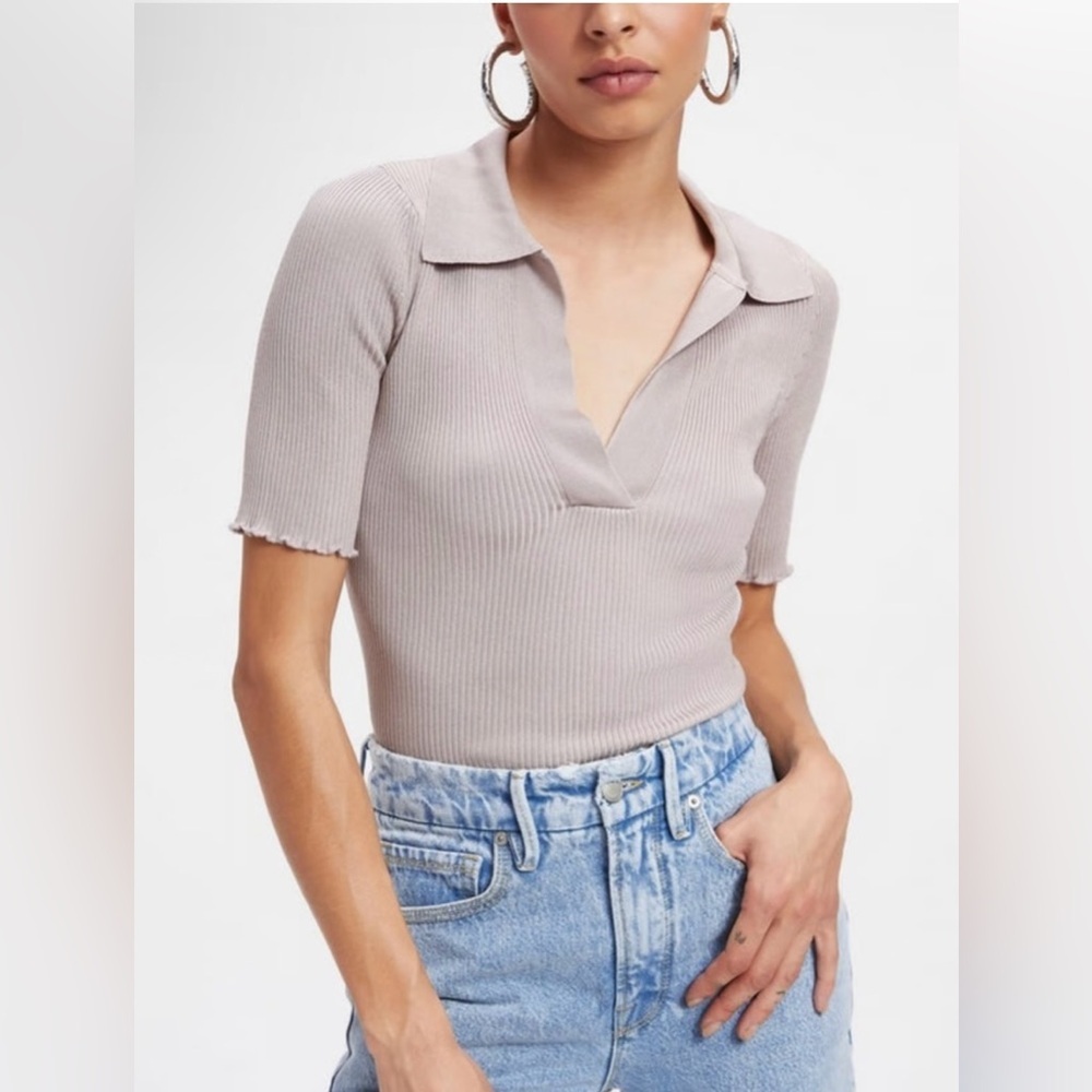 Good American Ribbed Short Sleeve Polo Top in Light Taupe (Large, Size 3)
